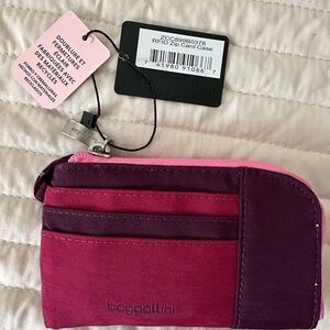 Baggallini Fuchsia and Plum Card Holder